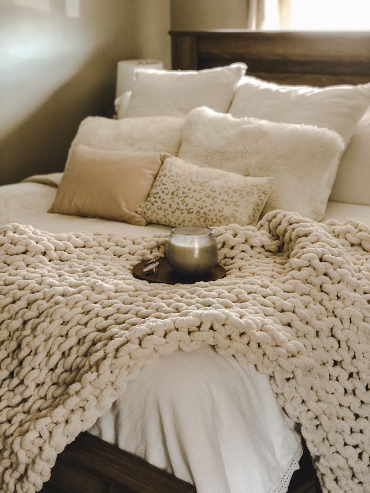 The Chris Chunky Hand Knit Blanket
